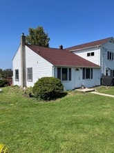 Building Photo - 7401 Sterrettania Rd