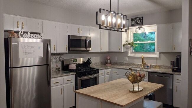 Foto del edificio - 4700 Cornwall Pl