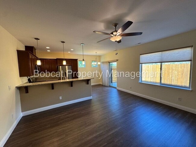 Building Photo - 1226 Saltern Dr