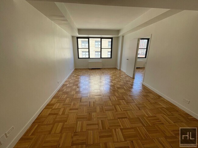 Foto del edificio - EAST 49 STREET