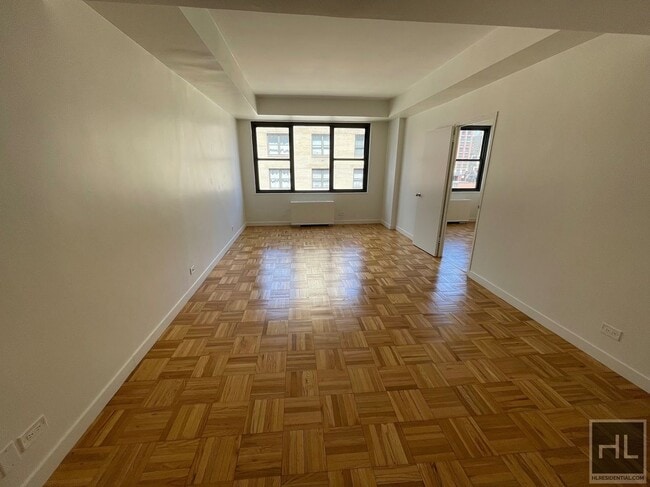 Building Photo - EAST 49 STREET