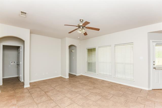 Building Photo - 233 Kennedy Dr