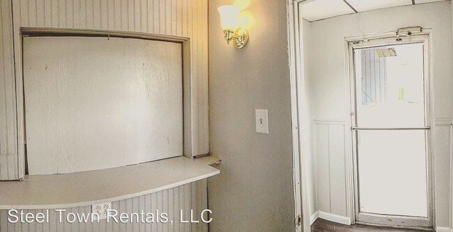 Building Photo - 202 Wall Ave