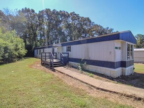 Building Photo - 210 Cameron Cir