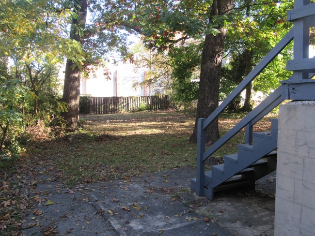 Building Photo - 4014 Maine Ave