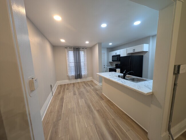 Foto del edificio - 940 Studer Ave