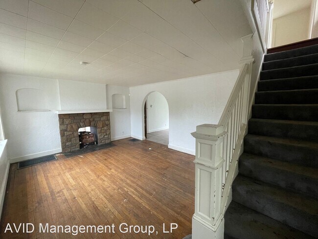 Foto del edificio - 4 br, 3 bath House - 5419 Mifflin Rd