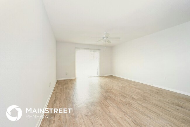 Foto del edificio - 512 Eiseman Wy