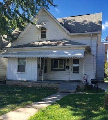 Building Photo - 330 N Warman Ave