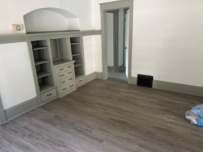 Foto del edificio - 3279 N 28th St
