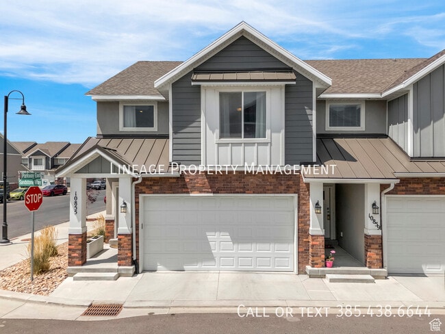 Building Photo - 10855 N Sandstone Way