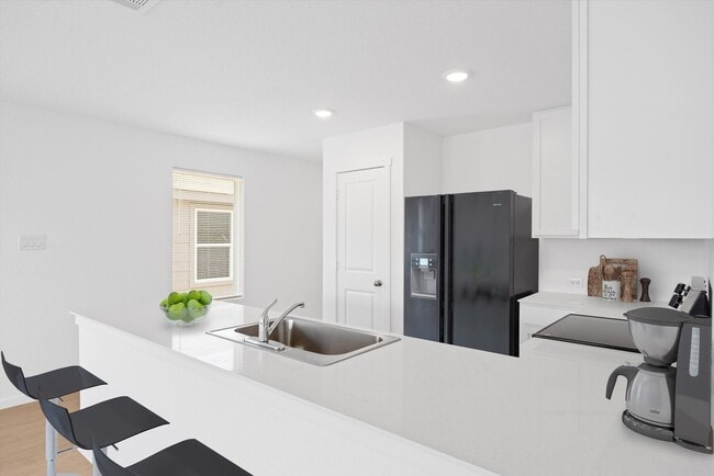 Building Photo - New Build 3 Bedroom 2 Bathroom Home in New...