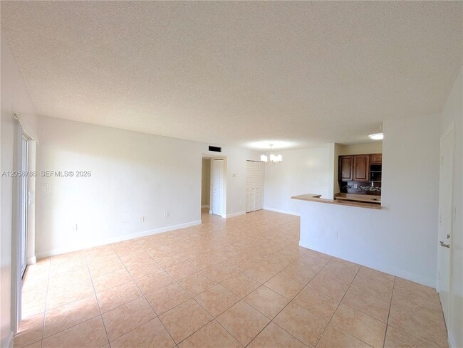 Building Photo - 10765 SW 108th Ave