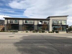 Building Photo - 3680 Broad St