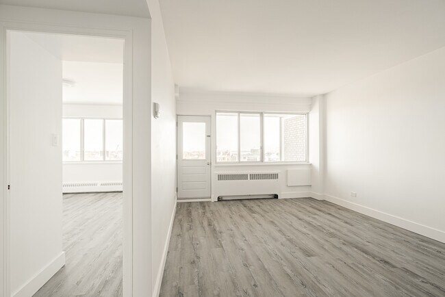 Photo du bâtiment - 1010 Cherrier