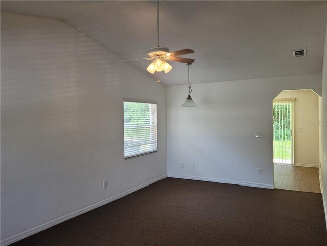 Building Photo - 2967 5th St