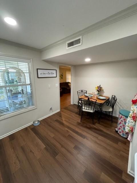 Foto del edificio - 607 W Island Square Dr