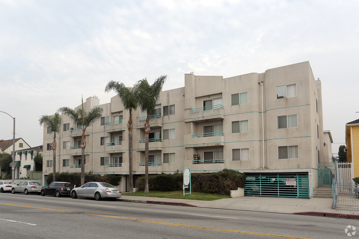 Foto principal - Crenshaw Court Apartments