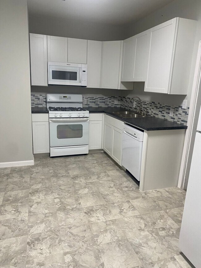 Foto del edificio - 625-627 S 10th Street