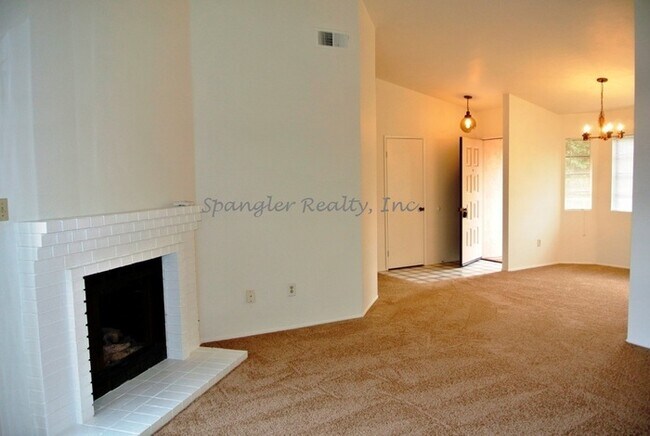 Foto del edificio - 2Bed/2Bath Home in Calavera Hills~ Fairfield
