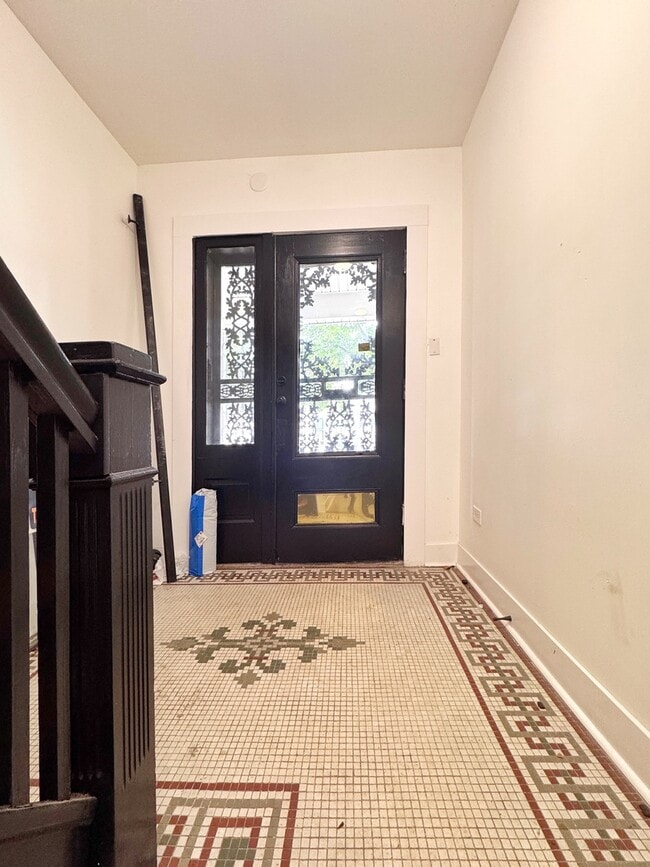 Building Photo - 3316 W Flournoy St
