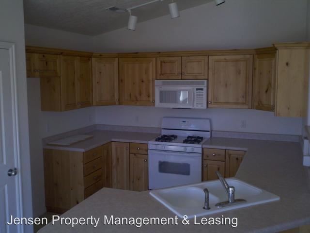 Building Photo - 1307 N 1530 W