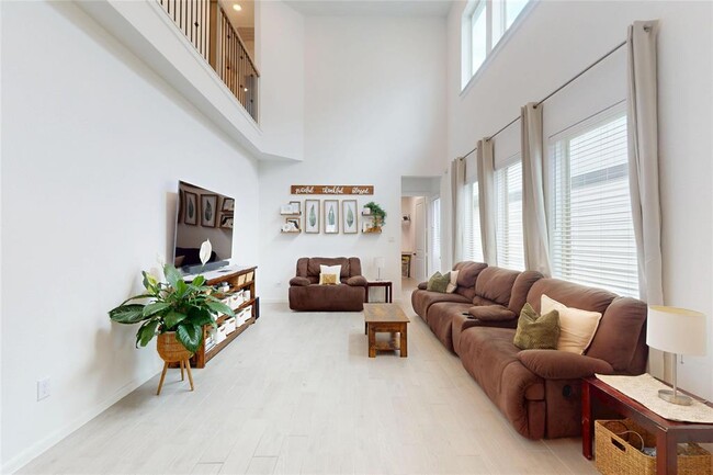 Foto del edificio - 1542 Park Path Dr