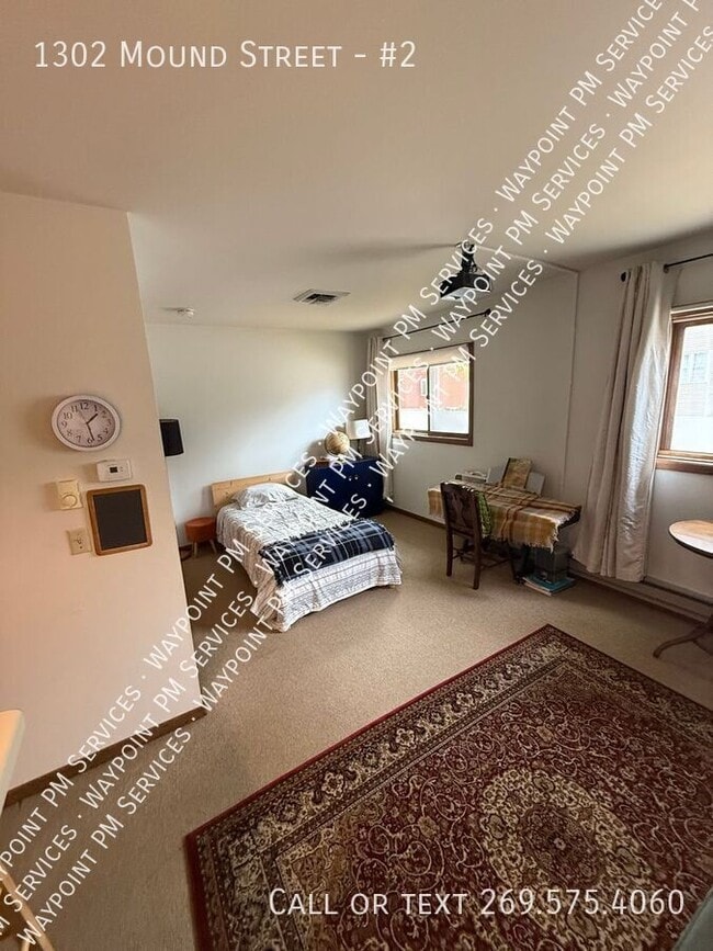 Foto del edificio - 1302 Mound St