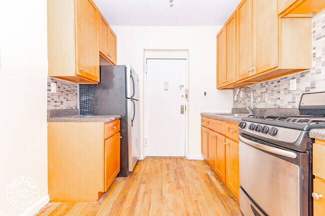 Foto del edificio - 980 Bergen St