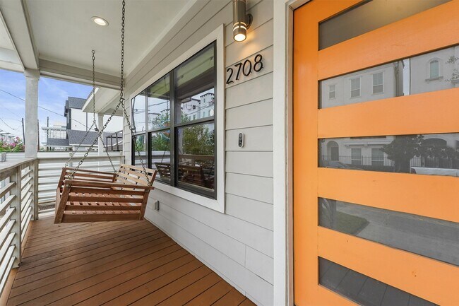 Foto del edificio - 2708 Kennedy St