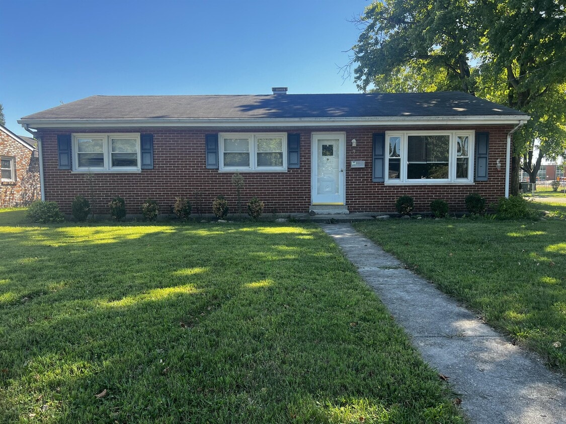 7 W Page Ave, Trenton, OH 45067 House Rental in Trenton, OH