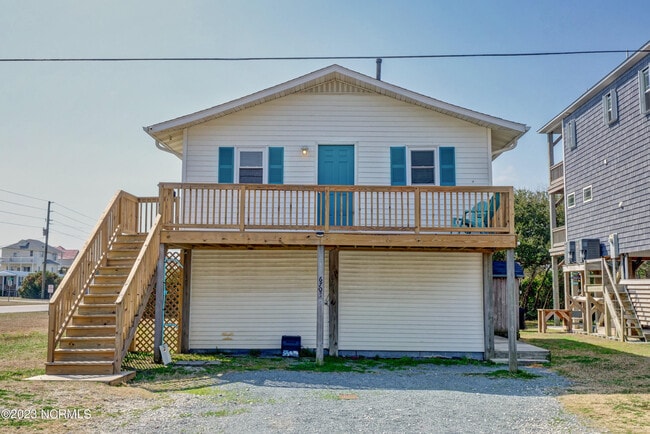 Building Photo - 6703 13th Ave