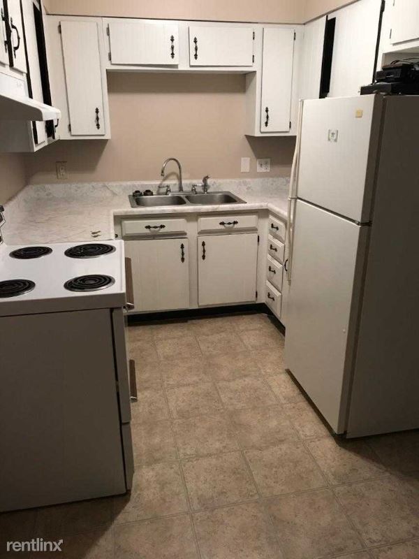 623 Main St, Tabor, IA 51653 Room for Rent in Tabor, IA