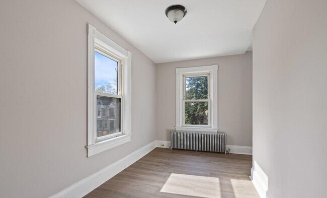 Foto del edificio - 34 Cumberland Ave