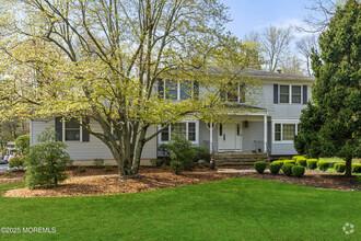 Building Photo - 704 Deal Rd