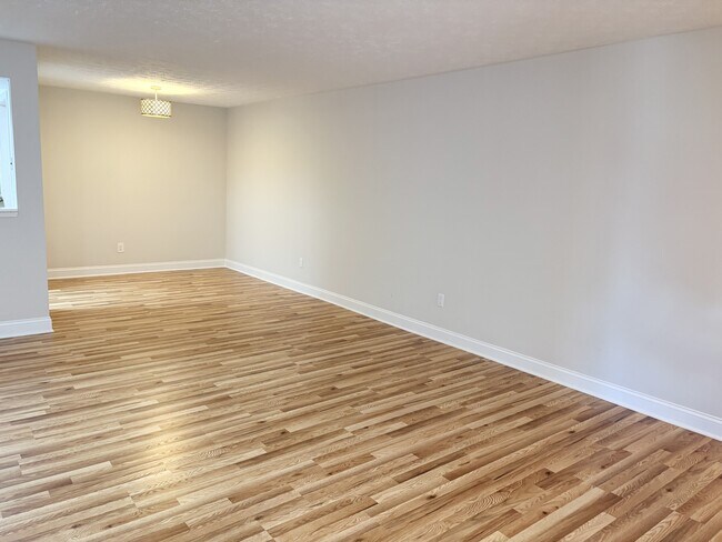 Foto del edificio - 312 Park Ridge Cir