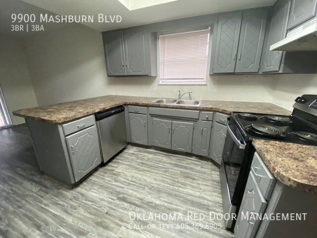 Foto del edificio - 9900 Mashburn Blvd
