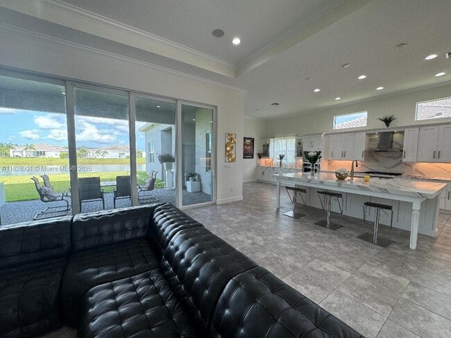 Building Photo - 4691 Estates Cir