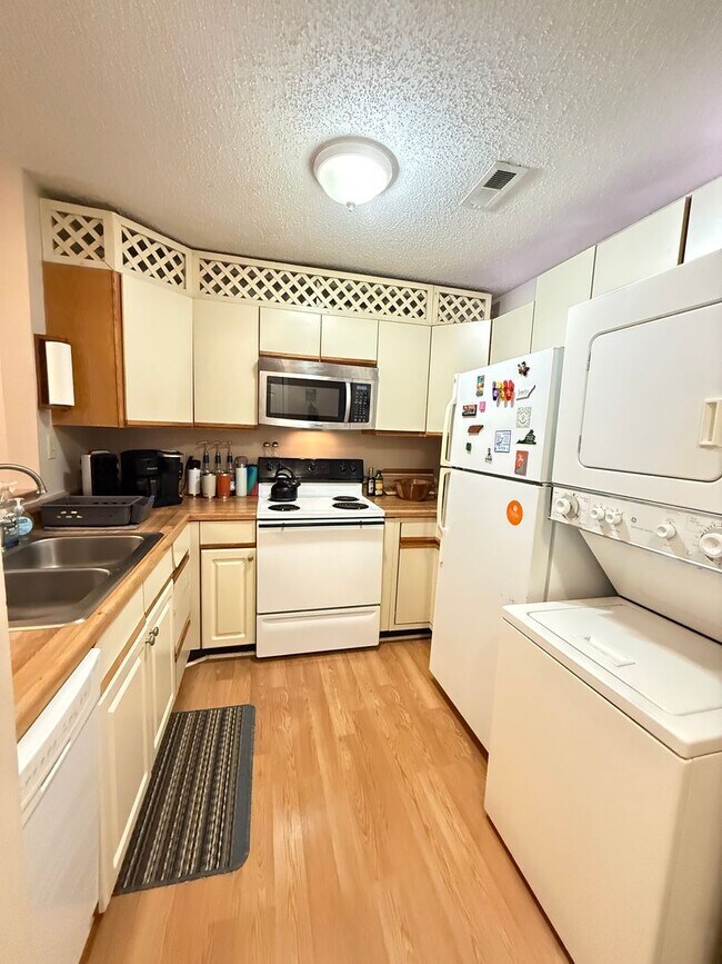 Foto del edificio - Jamestown Commons