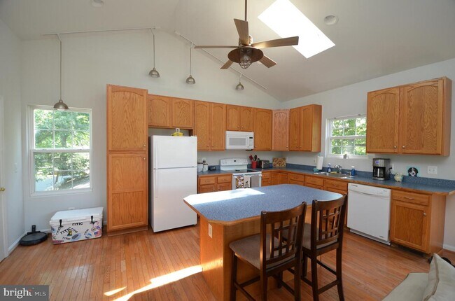 Foto del edificio - 1501 WASHINGTON Rd
