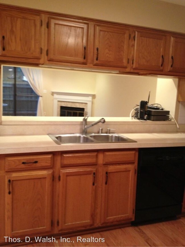Foto del edificio - 2 br, 2.5 bath House - 949 South Scott Street