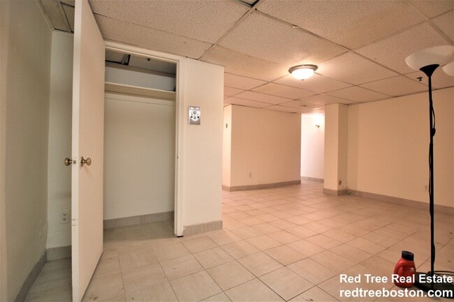 Building Photo - 1160 Commonwealth Ave