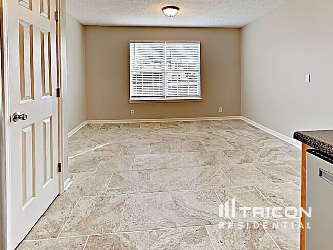 Foto del edificio - 2151 Cason Trail