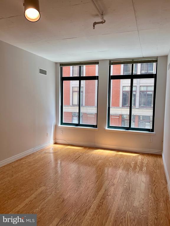 Foto del edificio - 1205 N Garfield St