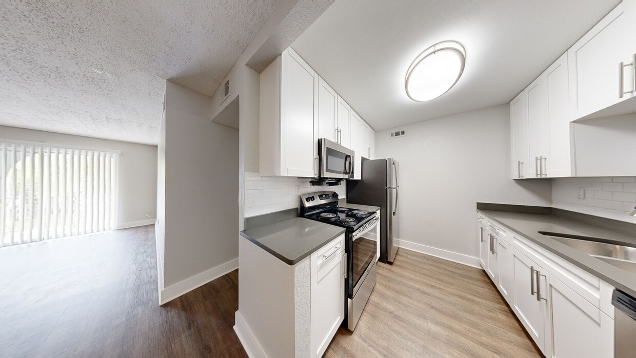 Photo - Westshore Palms at Kennedy Apartments