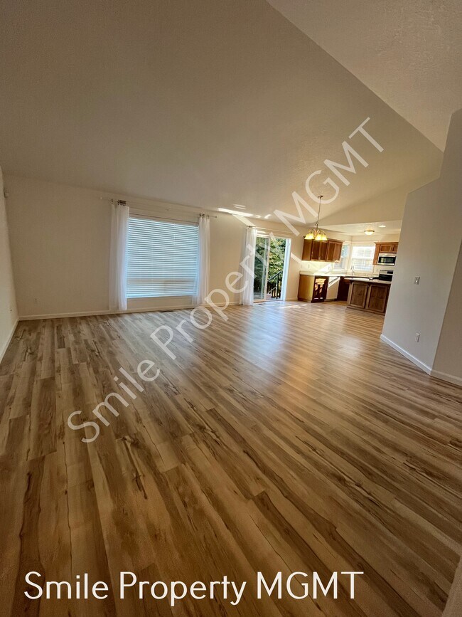 Foto del edificio - 285 Summit View Ave SE