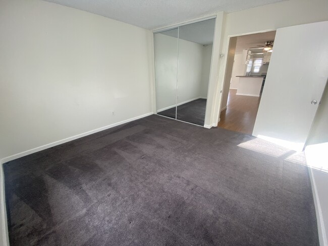 Building Photo - 1835 Grant Ave