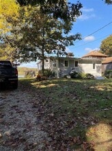 Building Photo - 307 Winchester Dr