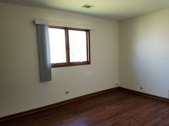 Foto del edificio - 600 Crescenzo Ct