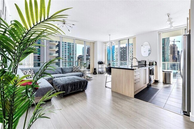 Foto del edificio - 1111 SW 1st Ave